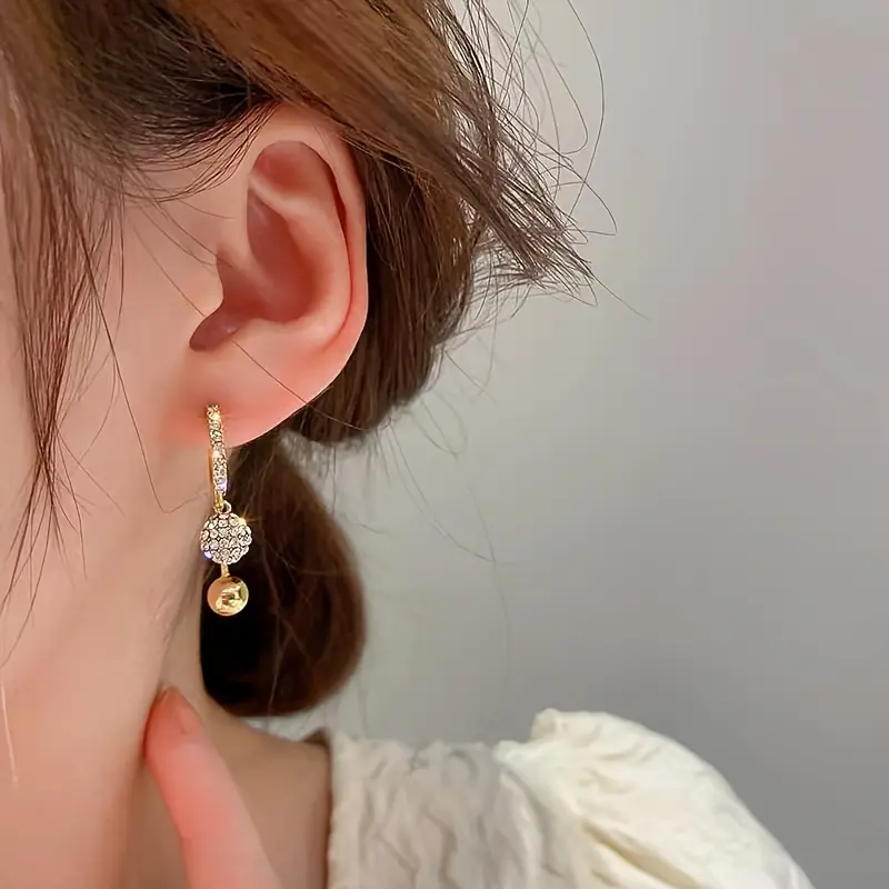 Stylish spherical earrings, earrings, super sparkling party and nightclub decorations, earrings