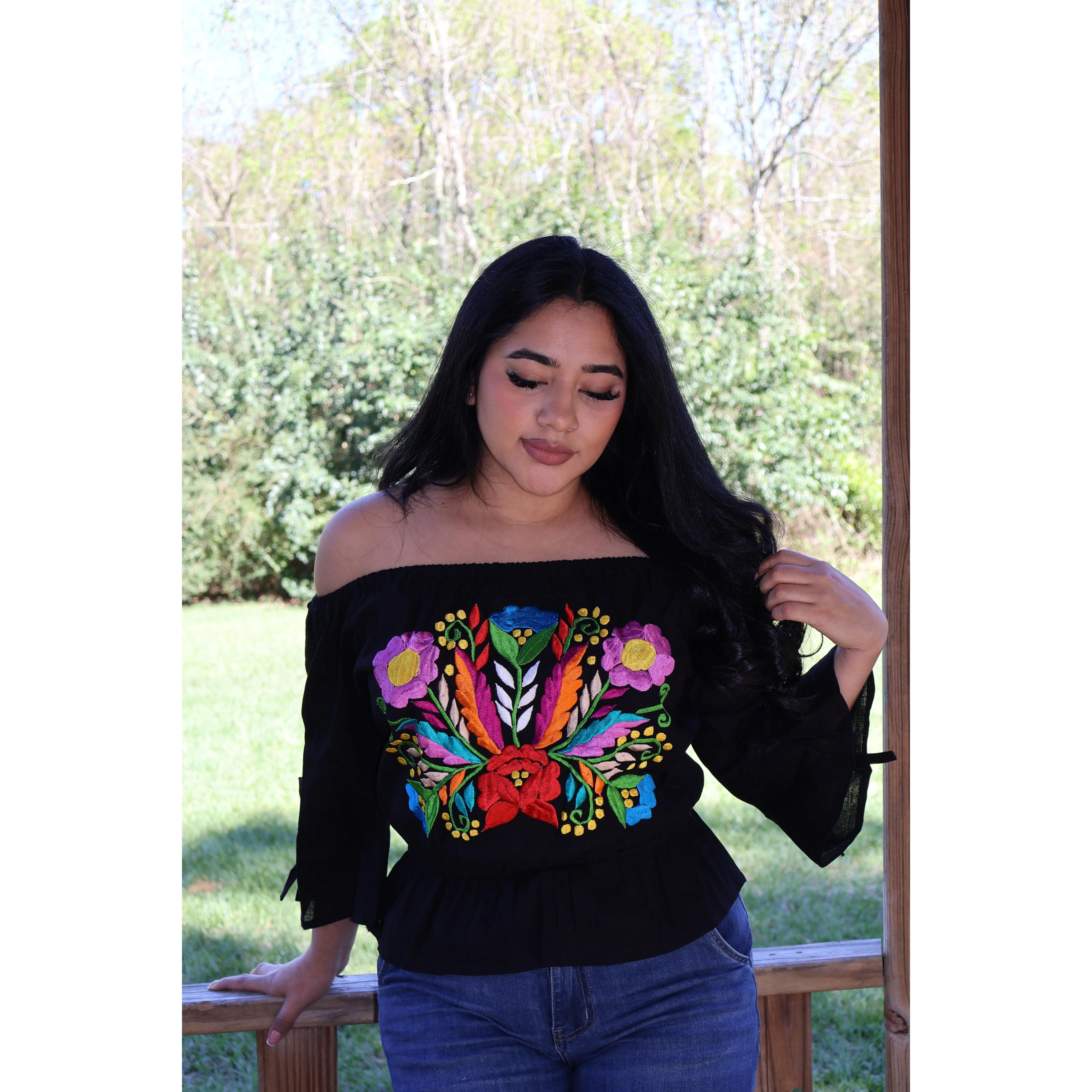 Margarita Embroidery Top