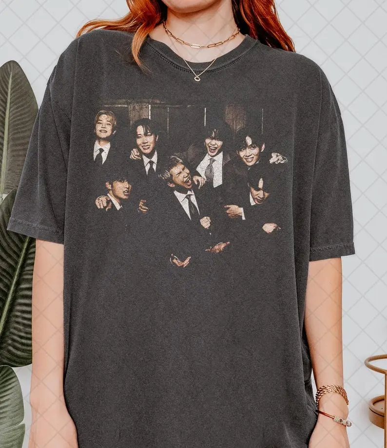 Kpop Idol World Tour 2026 T-Shirt, Unisex Shirt, Gift For Women and Man Unisex T-Shirt, gift for Fan, Unisex Graphic Top Streetwear