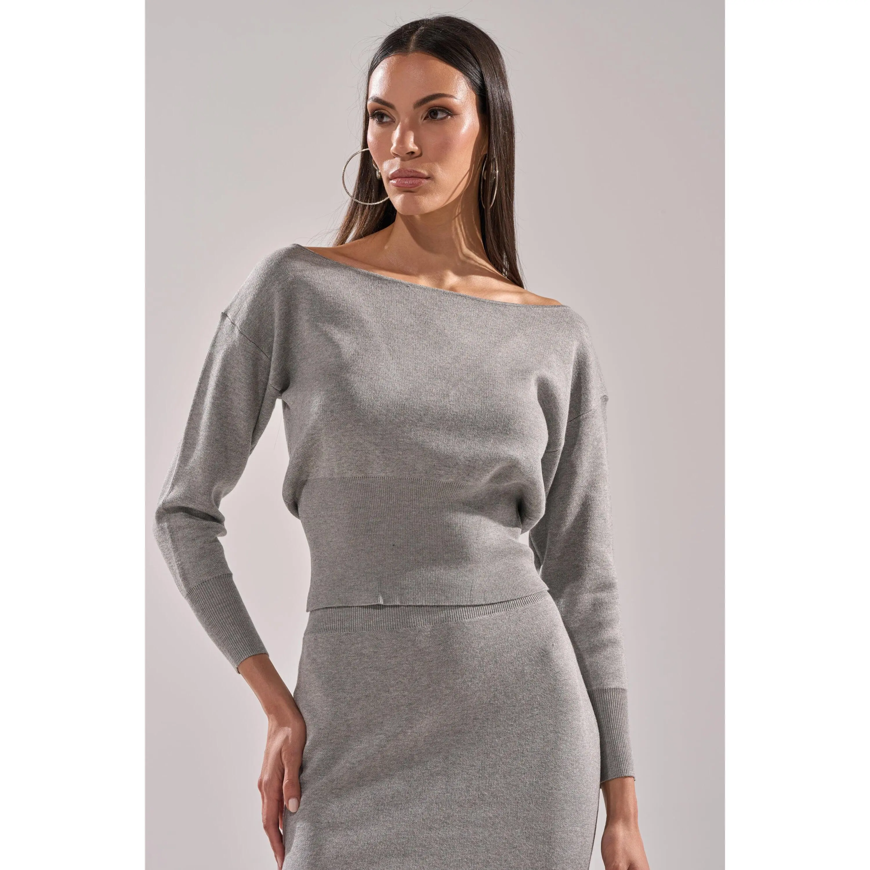 LEXI OFF THE SHOULDER SWEATER