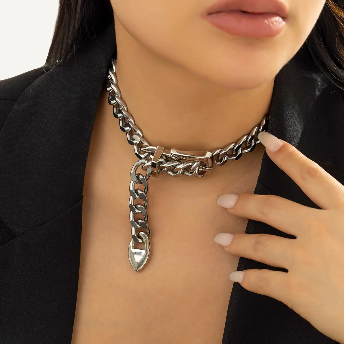 Women's Punk Fashion Cool Thick Chain Belt Buckle Clavicle Necklace, Hip-Hop Heavy Metal Geometric Artificial Gemstone Chain Jewelry, Fashion Cool Accessories for Women