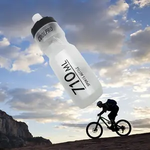 Portable Sports Water Bottle, Large Capacity Squeeze 24oz Sports Water Bottle, Sports Drinking Cup for Outdoor Cycling Hiking