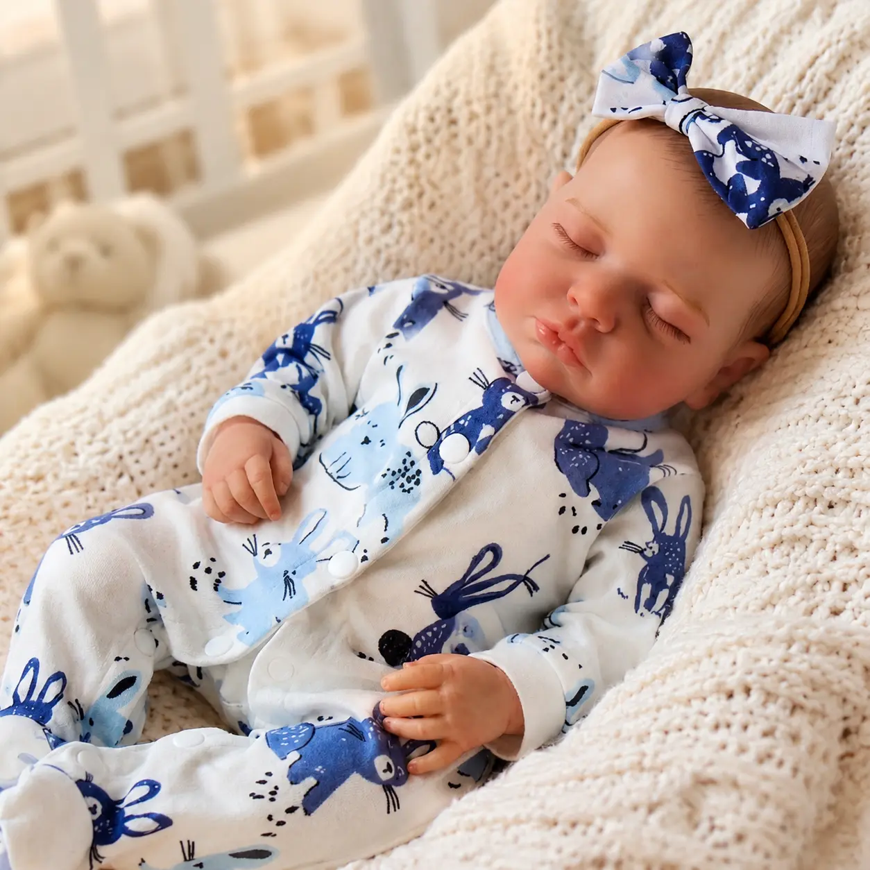 【Colorlizard】49cm 19 Inch Lifelike Reborn  Doll Sleeping Newborn Soft Vinyl Body  Weighted  Dolls with Clothes & Headband Gift Set realistic baby