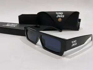 UnoMás Sunglasses Black Frame Comes with Box and Case