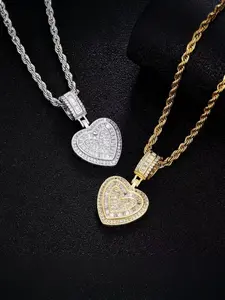 Hip-hop style heart-shaped necklace, perfect for dates and parties. Made of stainless steel chain, anti-oxidant and fade-resistant. Comes with a beautiful gift box, making it an ideal Valentine's Day gift. Cubic zirconia, diamond, heart-shaped, necklace j