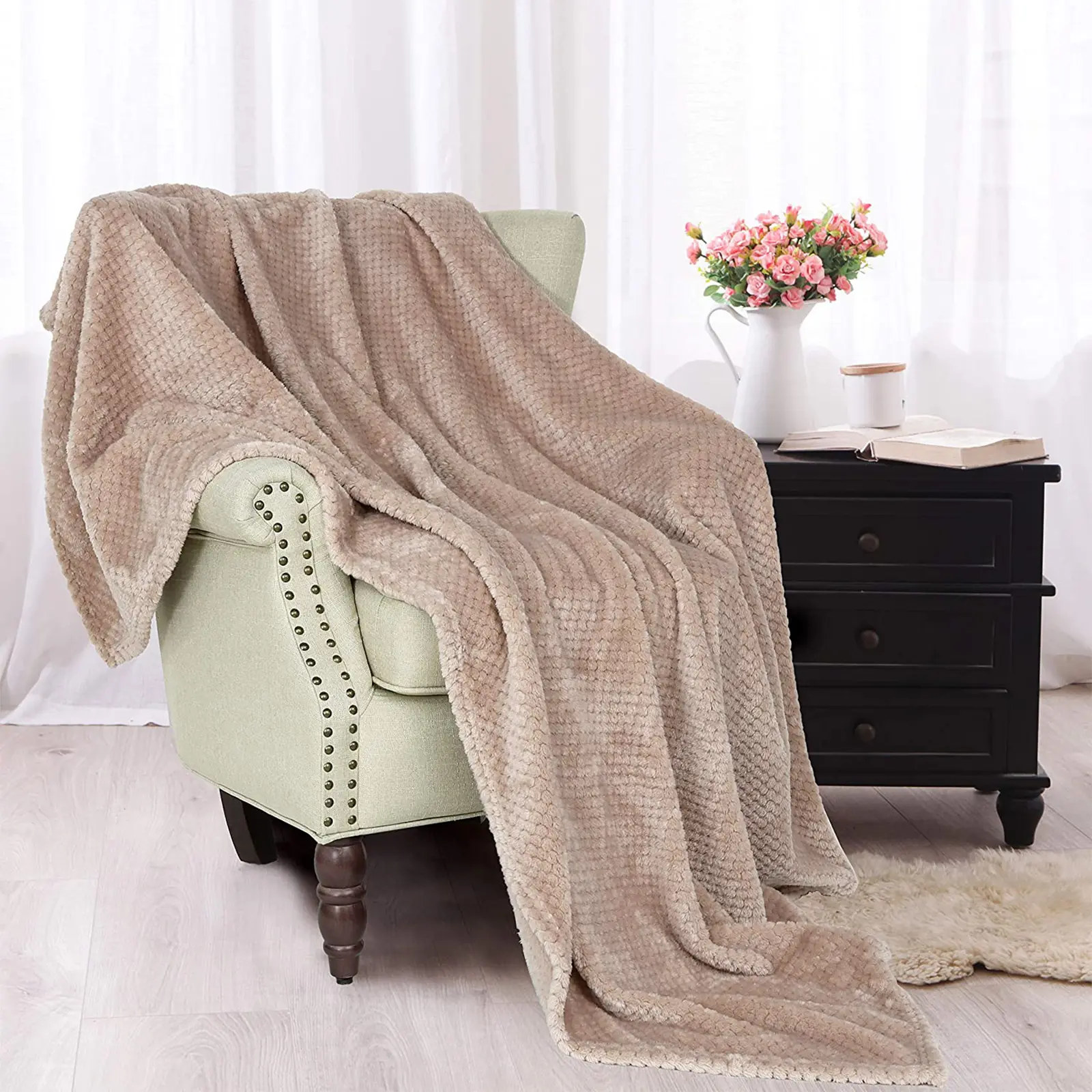【Back to School】Exclusivo Mezcla Fleece Throw Blanket Extra Large, Super Soft and Warm Blankets for Couch, Sofa and Bed Waffle Textured, Cozy, Fuzzy and Lightweight