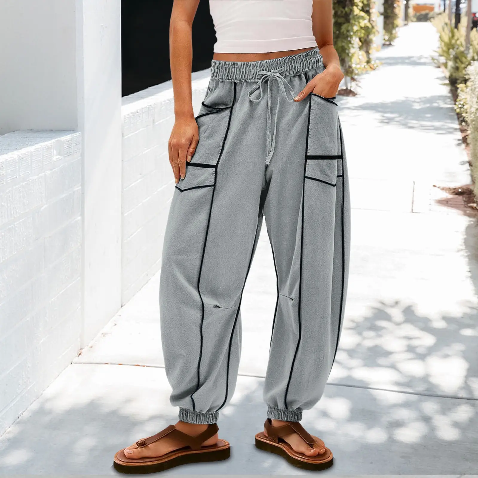 Light gray ankle binding