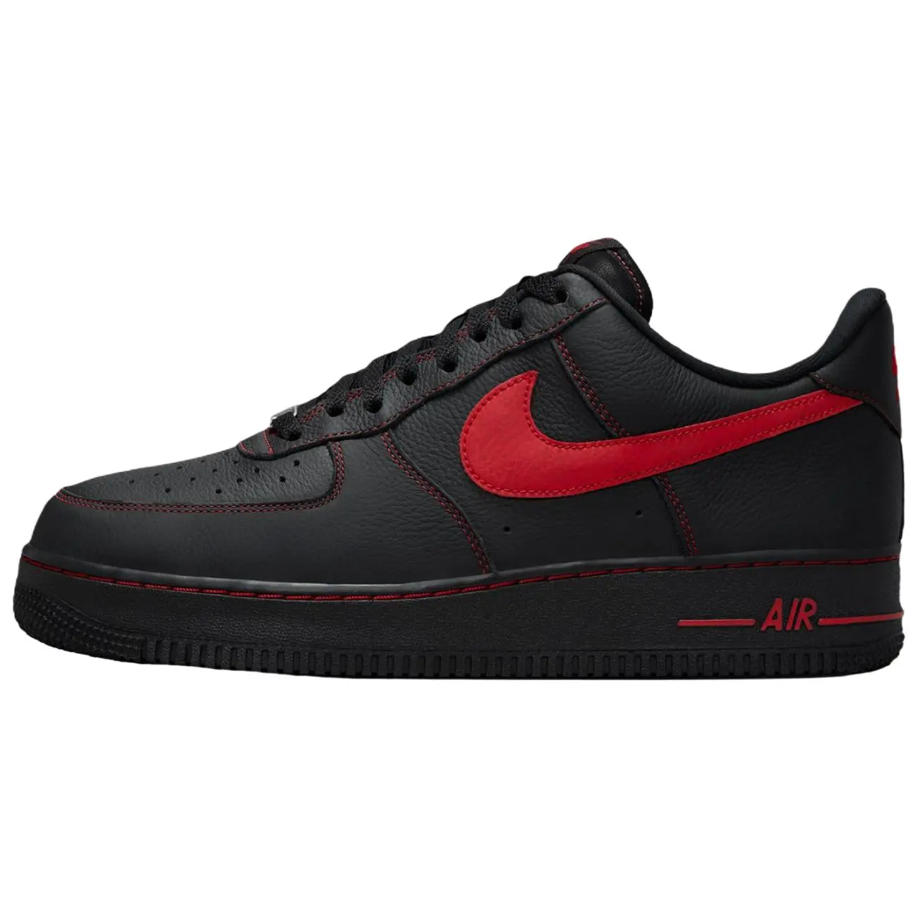 Nike Air Force 1 '07 LV8 'Bred' Sporty Chic Men's/Women's Athletic Sneakers, Sports & Outdoor Footwear, True To Size, Fashion Sneakers, Old School Sneakers