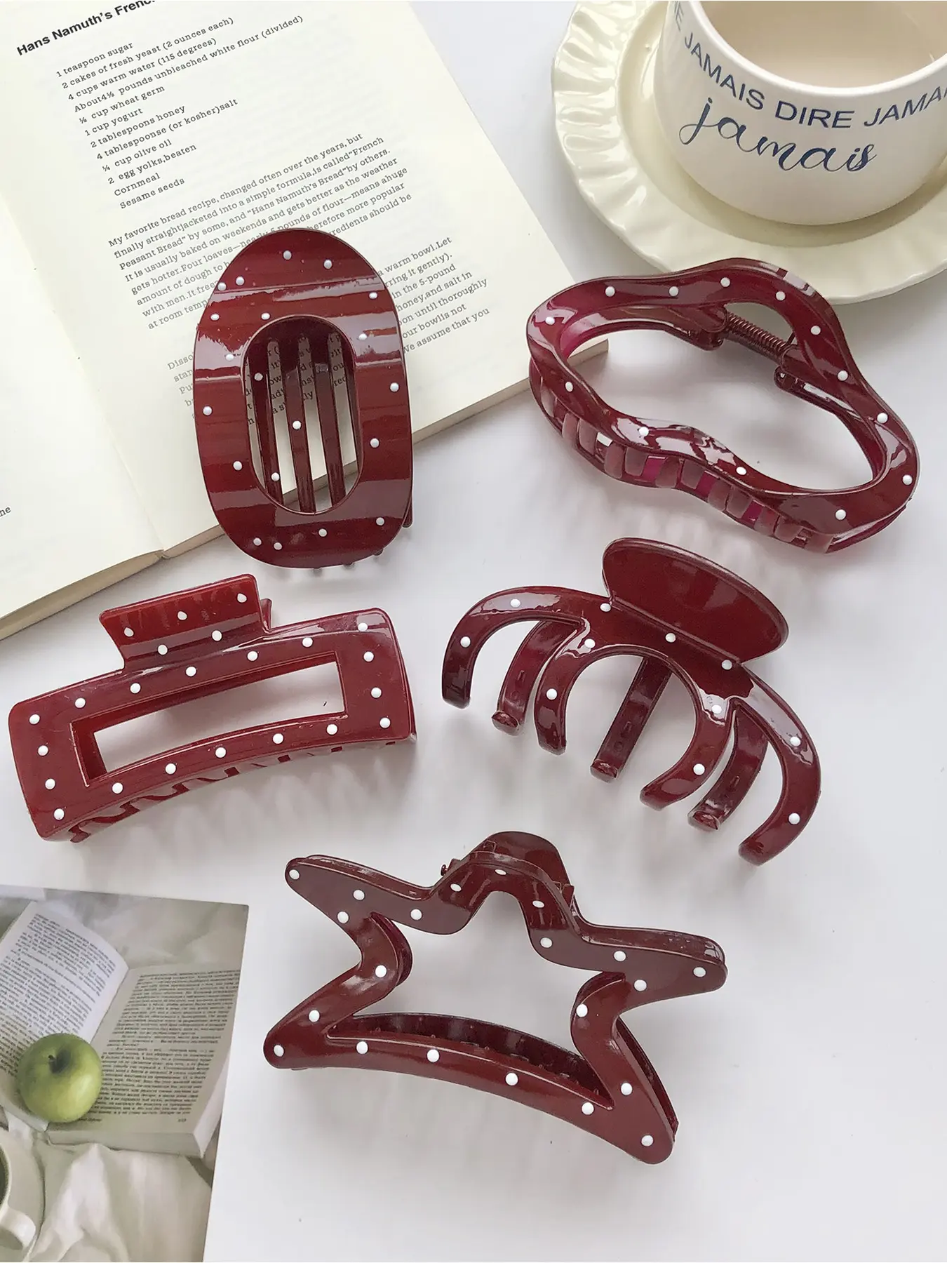 11 piece polka dot red color Christmas color hair clip in claw set suitable for women's autumn and winter holiday parties, versatile daily sweet style Claw Clips Hair Claws Set
