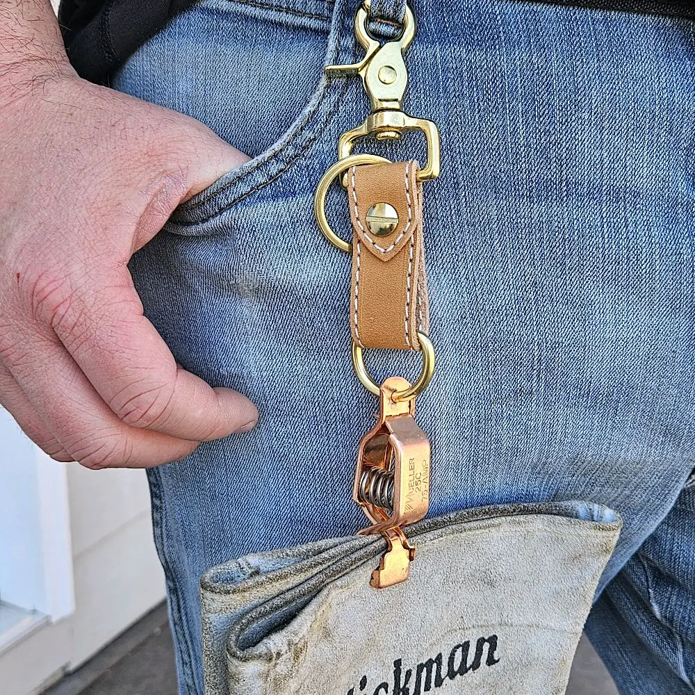 USA Leather Glove Clips