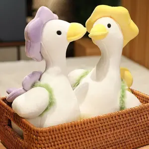 Cute Flower White Duck Plush Toy, Super Soft Fluffy Large Goose Stuffed Animal Doll, Floral Hat Duck Stuffed Toy, Comfort Gift for Young People