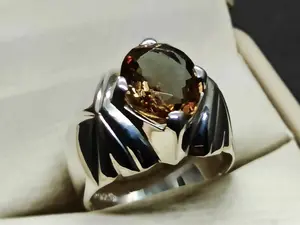 5 Carat Color Changing Lab Alexandrite Sterling Silver 925 Handmade Mens Designed Ring