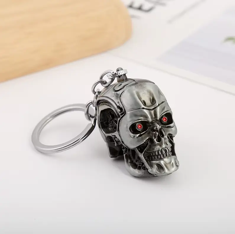 Men's Classic Terminator Retro Skull Pendant Keychain