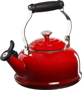 Le Creuset Whistling Kettle - 1.7 Quart - Stainless Steel Knob
