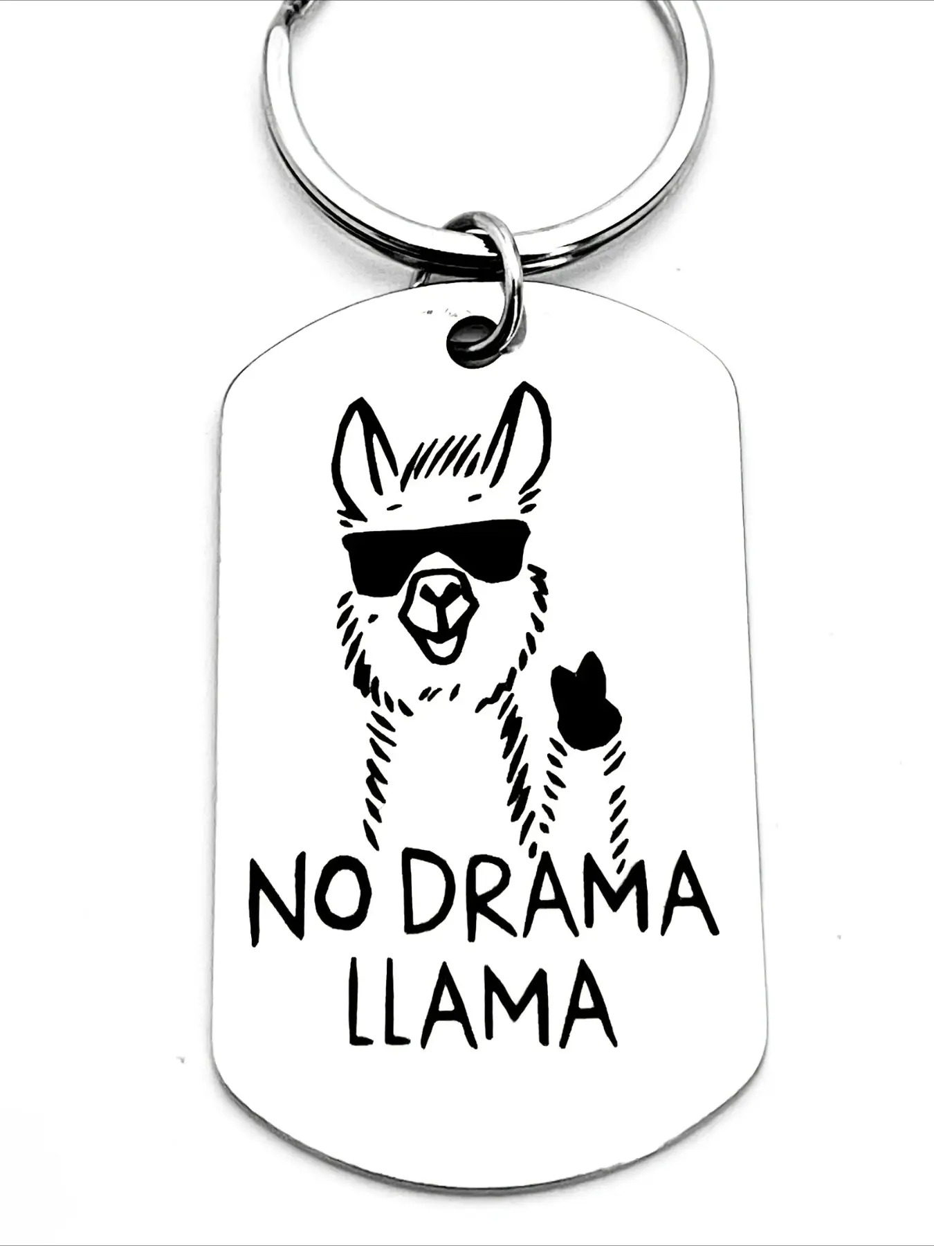 The fun "no drama llama" stainless steel keychain, casual style wear and personalized small items, is the perfect gift for humor lovers and alpaca lovers.