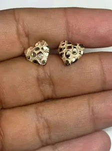 ARETES EN FORMA DE CORAZON