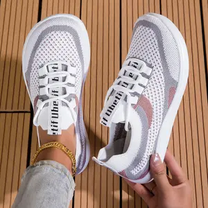 Ubetif women’s wide-toe shoes: durable casual shoes, lightweight hiking wide-fit shoes, comfortable styles suitable for wider feet, ideal for everyday wear; slip-on canvas shoes, trendy sports-casual shoes equipped with comfortable insoles. Sporty Low Top