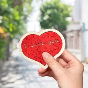 Wooden Heart-Shaped Puzzle Gift - Couple's Heart-Shaped Puzzle, Fun Wedding Romantic Game Prop, Puzzle Ornament for Girlfriend or Mother