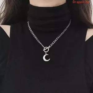 Unisex Stainless Steel Crescent Half‑Moon Pendant Necklace Toggle‑Clasp Chunky Cuban‑Link Chain Non‑Tarnish Hip‑Hop Punk Fashion Jewelry