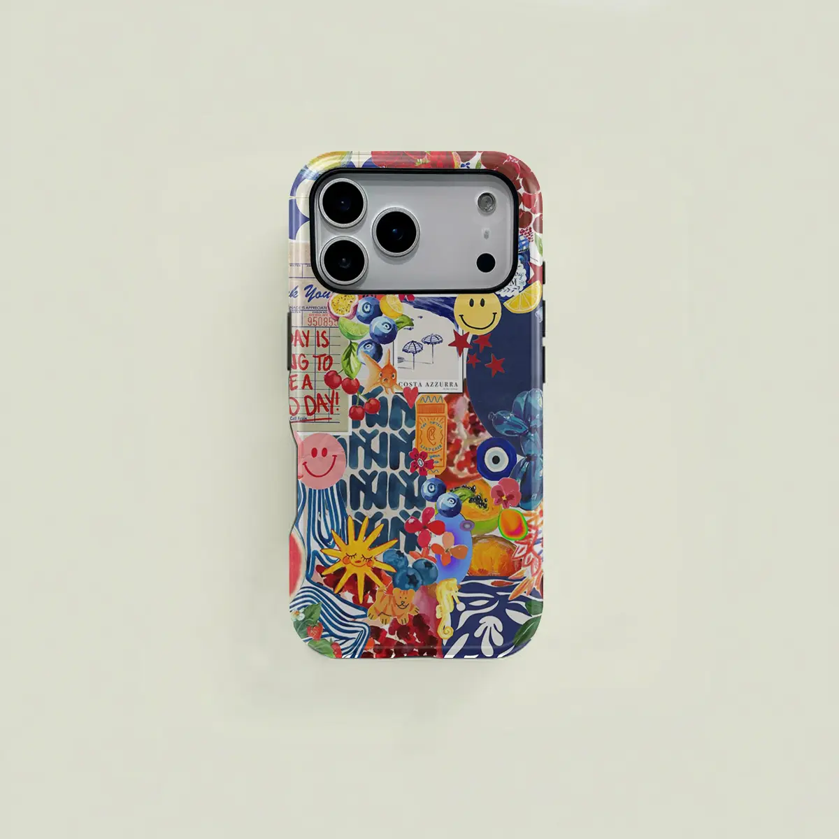 This retro-style blue and red fruit sunflower smiley face patchwork protective case is a durable 2-in-1 case suitable for iPhone 17/16/15/14/13/12/11 Pro Max/Plus/Pro and Samsung Galaxy S25/S24/S23 Ultra series. It features a simple and stylish design.