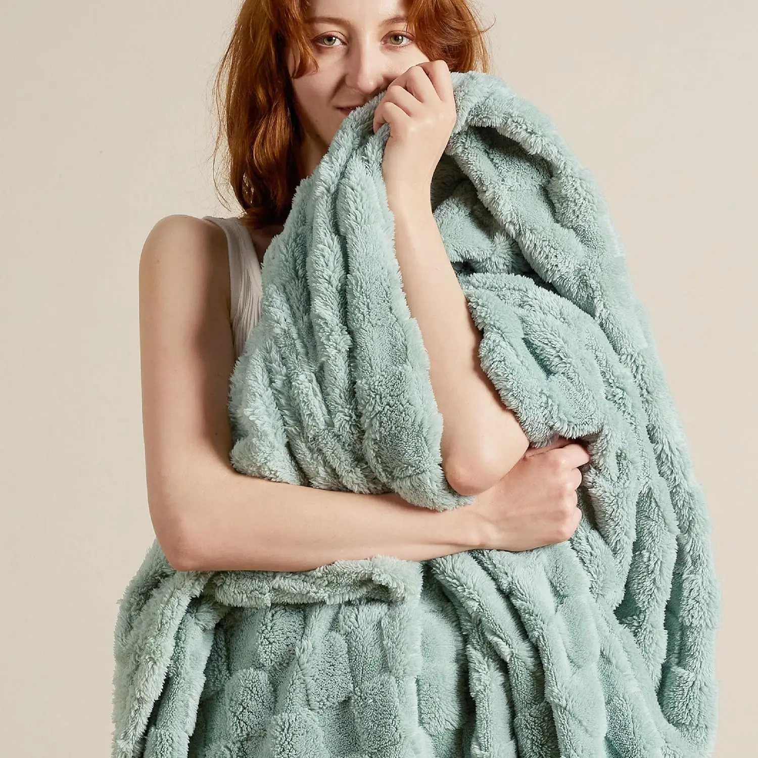 Sage Green Fleece Blanket for Couch - Checkered Throw Blanket for Women, Cute Soft Cozy Blanket for Girls, 50x60 Inches