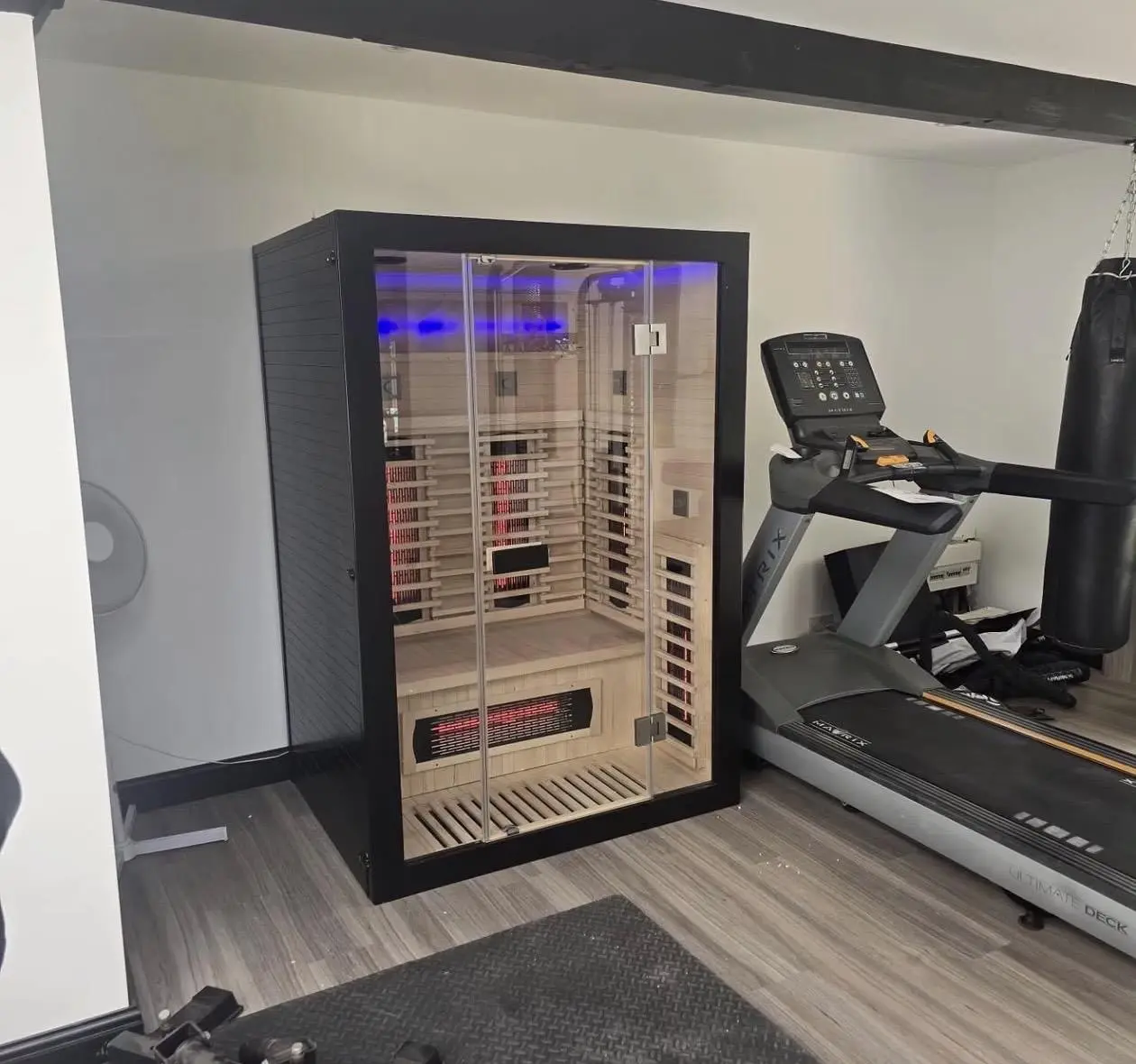 Brand new and original Infrared Sauna high level spa relaxation