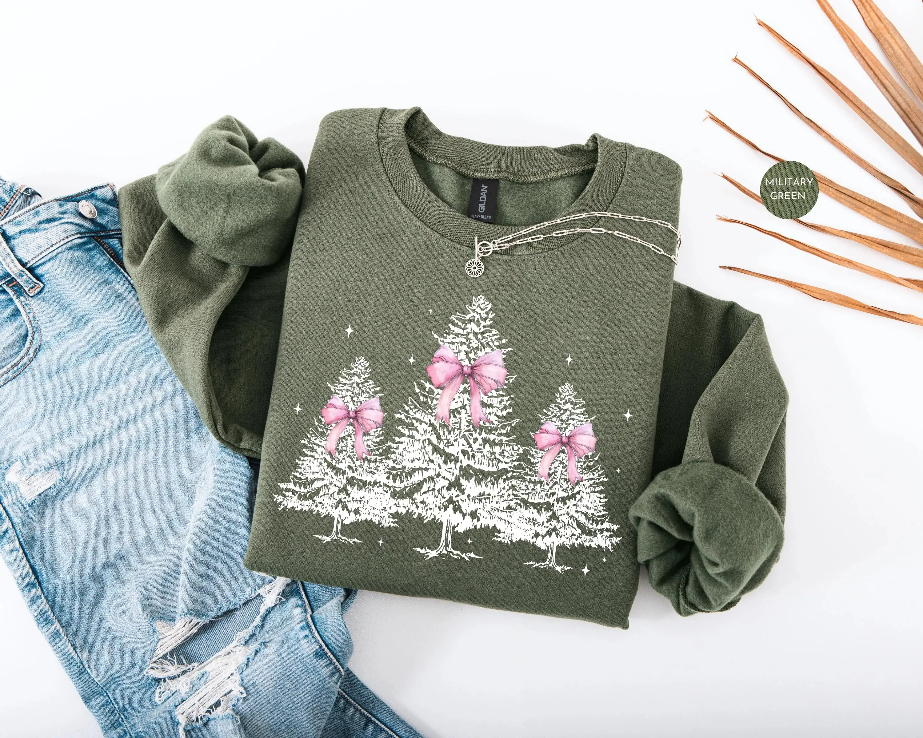 Christmas Tree Sweatshirt, Christmas Holiday Sweatshirt, Y2K Christmas, Xmas Tree Matching Oversized Women's Shirt, Winter Fall Sweatshirt Christmas Party Outfit, Holiday Gift for Family & Friends, Christmas Gift for Women & Men