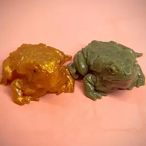 Funny Toad Frog Squeeze Stress-relief Soft Decompression Toy Sticky Frog SimulationToy Tricky