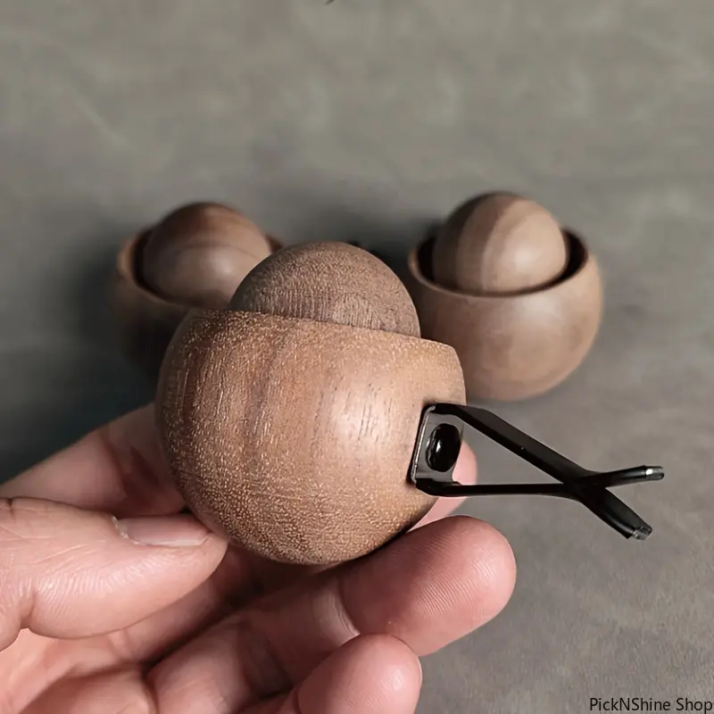 Mini Wooden Aromatherapy Atomizing Diffuser, Portable for Car, Bedroom, Office, and Travel, Wood
