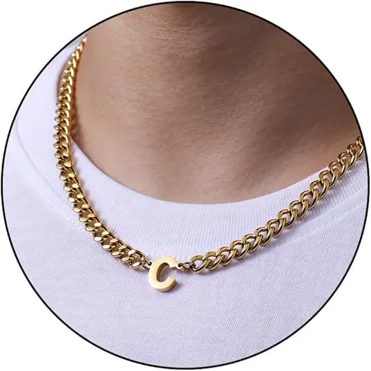 C letter necklace (gold)