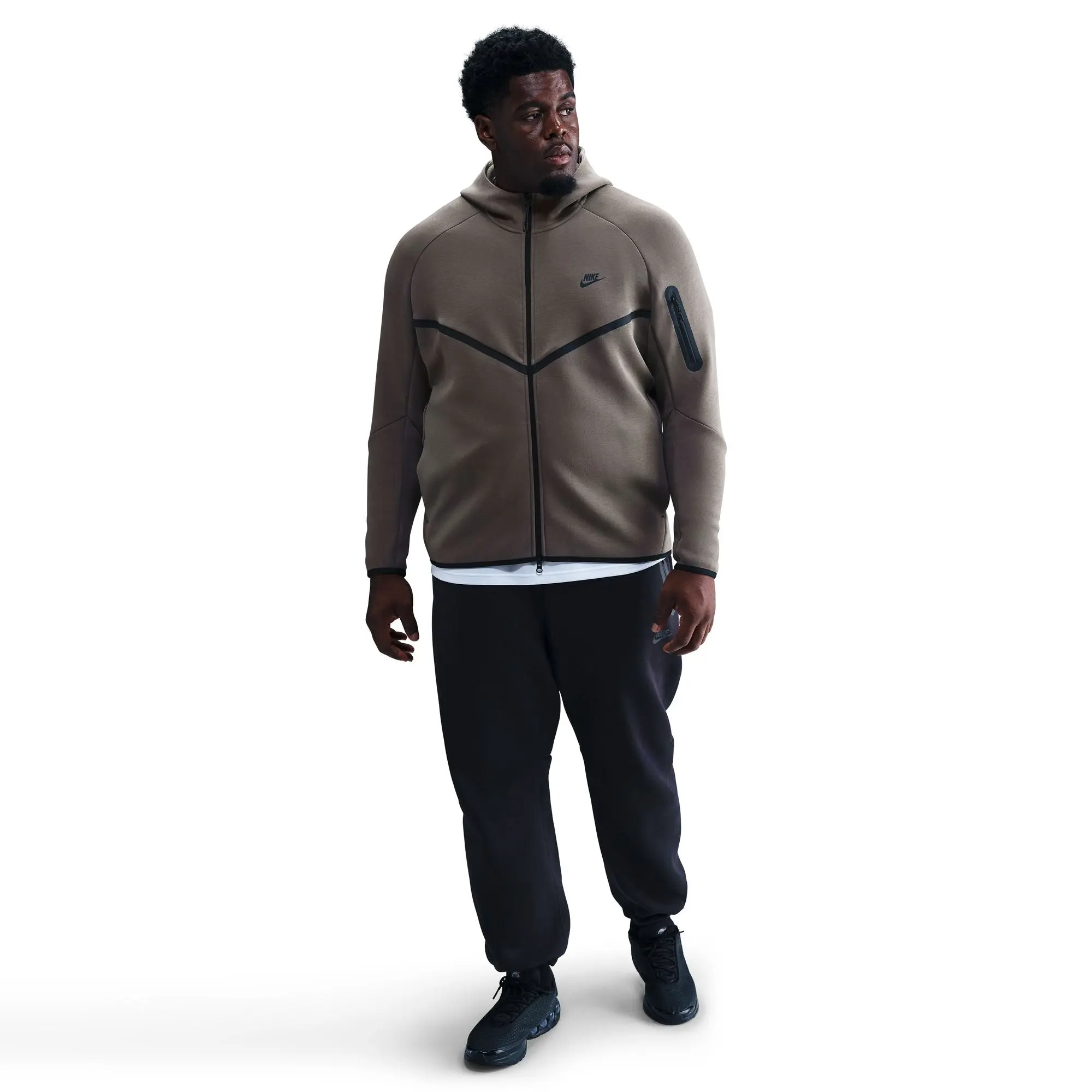 NIKE Men's Lightweight Tech Fleece Windrunner Zip Up Hoodie, Cotton Blend with Original Chevron Design and Utility Pocket, Hv0949-289