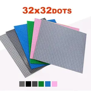 32x32 Dot Style Plastic Assembly Block Base, 1 Box Creative Building Block Decoration, Building Block Model, Smart Toy, Holiday Gift