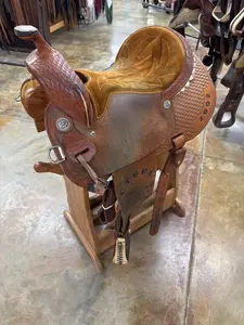 Ed and Martha Wright Barrel Saddle, 13.5" Seat