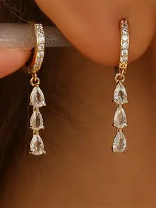 1 Pair of Exquisite Gold Drop Crystal Earrings for Women, Shining and Eye-Catching