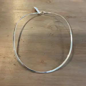 Silver Plated Smooth Round Neckwire