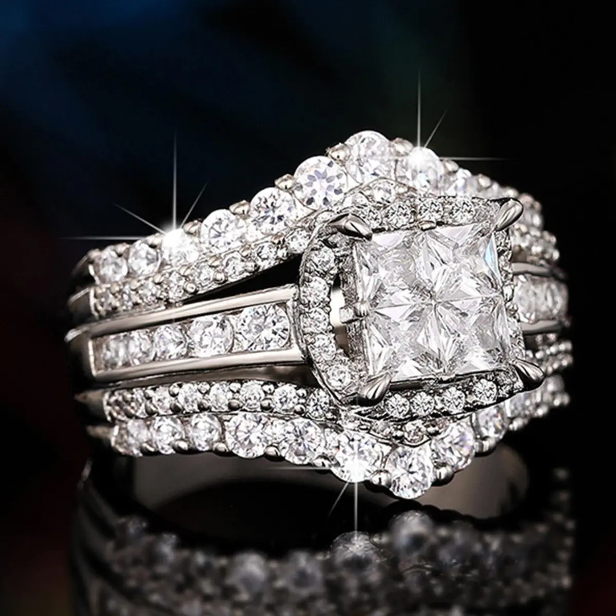 Square 5-in-1 Ring--Silver Design with micro-Pave Zirconia Halo.Suitable for weddings, engagements, and holiday gifts. daily wear