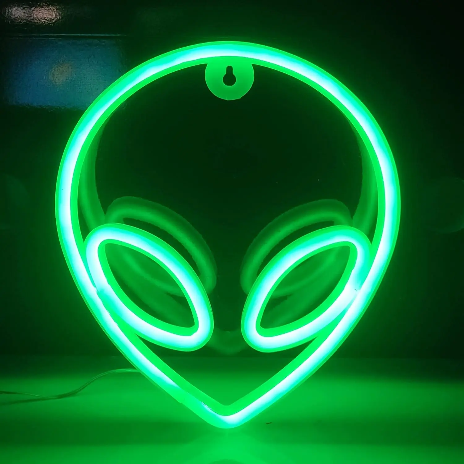 Alien Neon Light,USB or 3-   Neon Signs,LED Desktop Wall Decoration,Various Parties,Decoration Of Business Premises(Green)