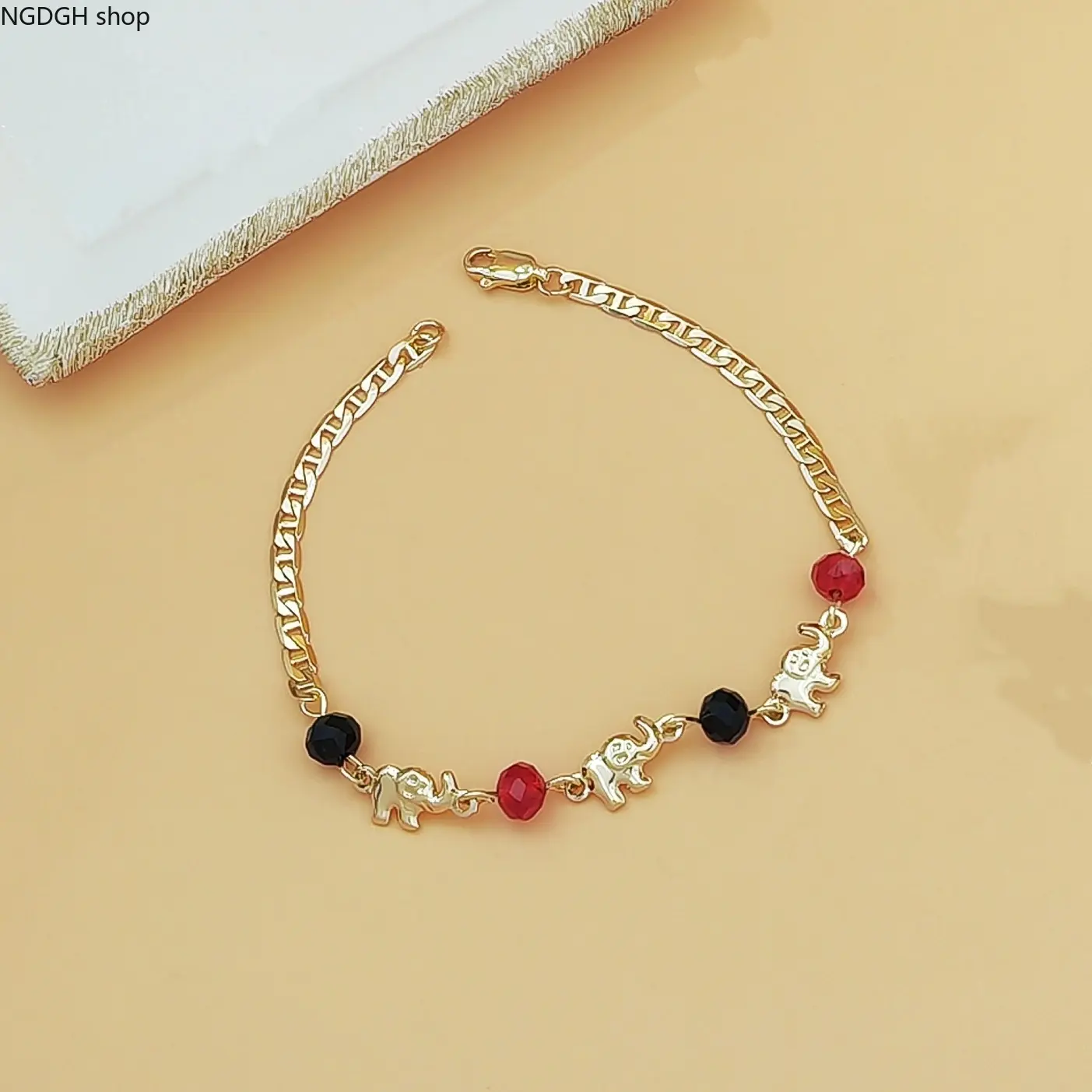 Gold Elephant Fashionable Charm Bracelet - Animal-Themed Figaro Chain, Red & Black Synthetic Beads, Dainty Lucky Hypoallergenic Sports & Outdoor Accessory for Daily Wear & Gifting, Fashionable Bracelet, Charm Bracelets