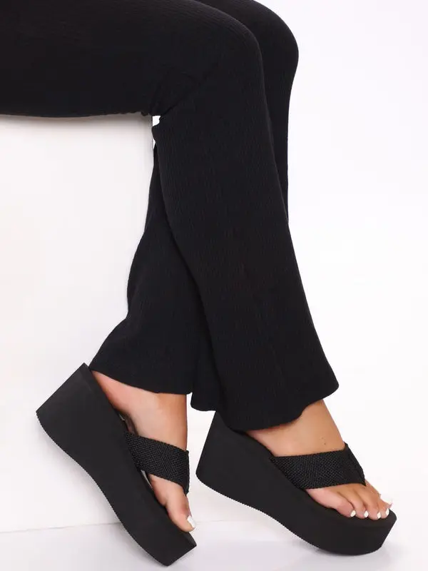 Women's Stylish Keep On Wishing Wedge Sandals - Black, Comfortable Walking Footwear for Women, Sandals Women