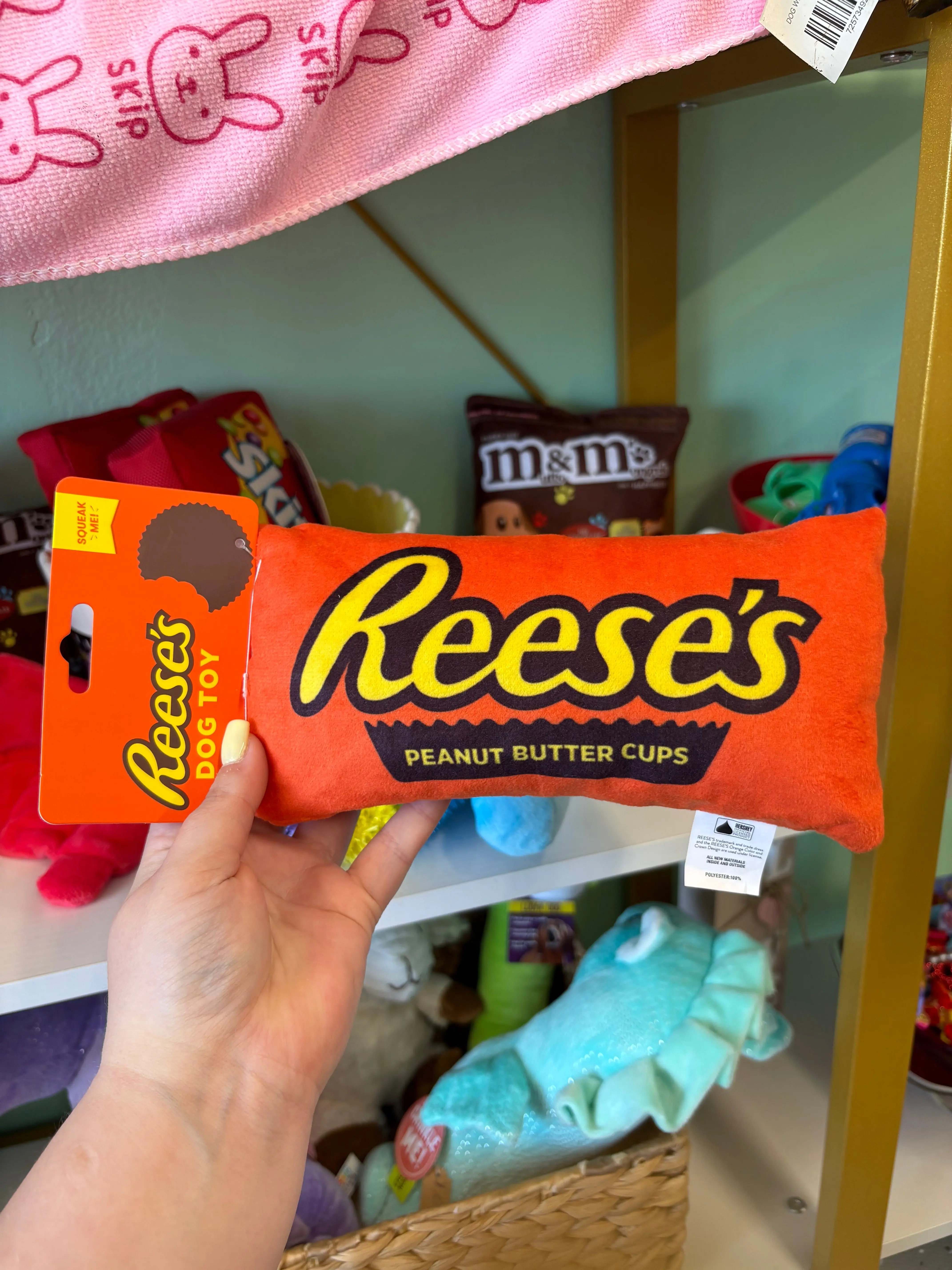 Reese's Peanut Butter Cups Dog Toy - Crinkle Sound for Entertaining Your Furry Friend - Perfect Addition to Playtime Collection