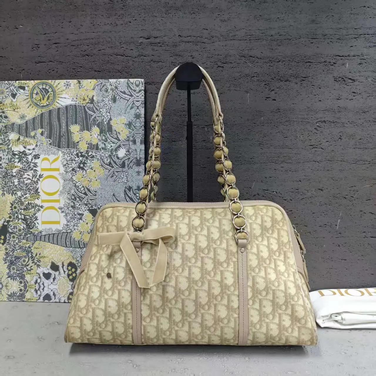Pre-owned Dior Canvas Shoulder Bag D0701017814