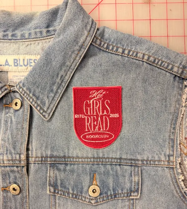hot girls read bookclub patch - pink