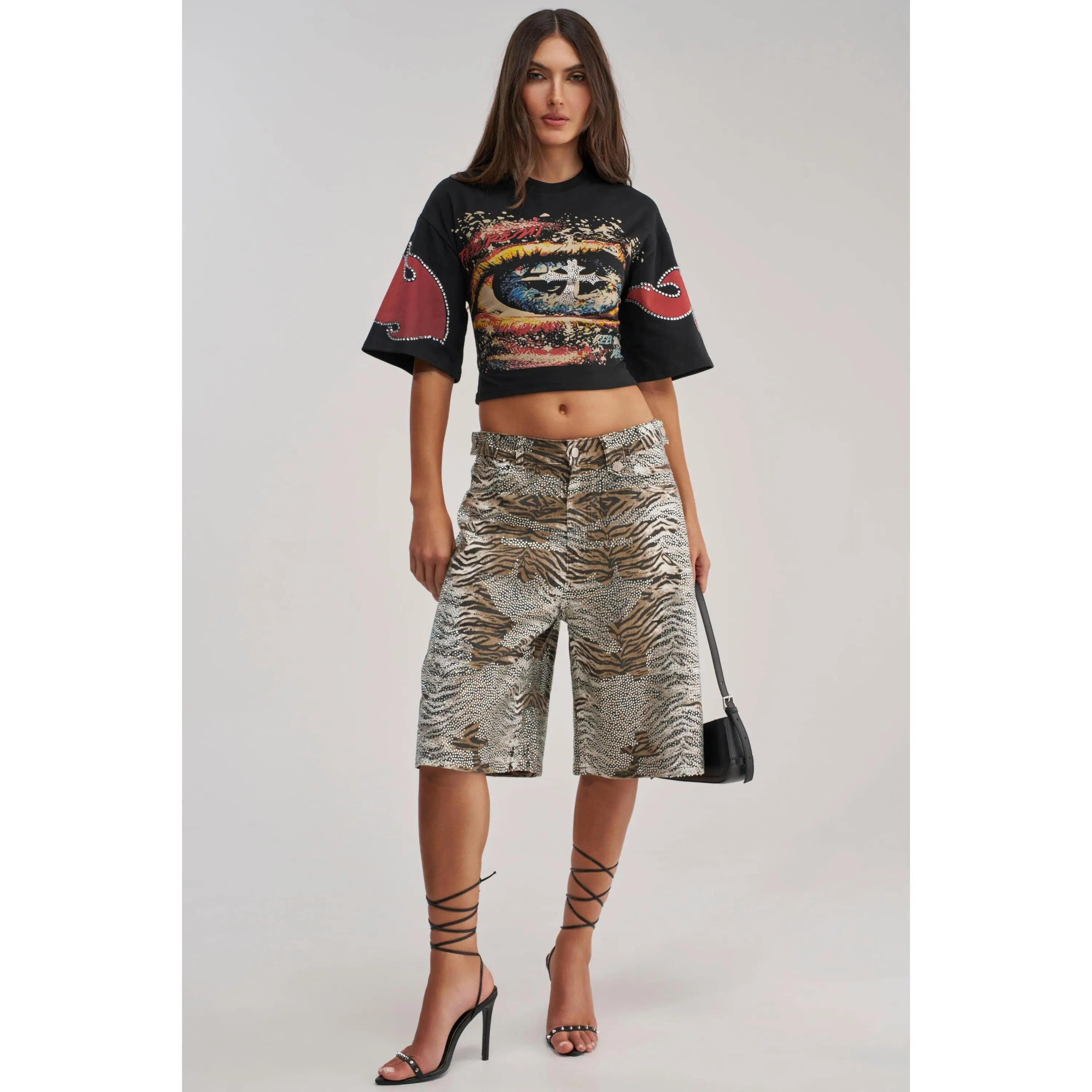 FEELING WILD RHINESTONE ZEBRA BERMUDA SHORT