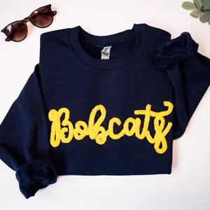 Custom Chenille Yarn Embroidered Sweatshirt Personalized Chenille Patch Crewneck Sports Team Letter Sweater