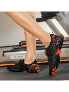 A pair of women's outdoor wading canyoning shoes, breathable and quick-drying mesh, non-slip and wear-resistant, suitable for beach, outdoor and water sports casual wear, Anti Slip Shoes
