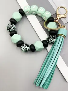 Mama Letter Beaded Keychain, Silicone Mama Letter Charm Wristlet Key Ring, Keychain For Bags, Bag Pendant, Perfect Gift for Mom, Car Decoration