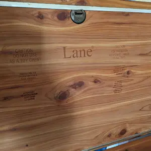 Lane cedar storage chest