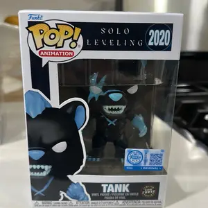 Funko Pop  - Solo Leveling: Tank Funko Exclusive Chase