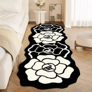 1pc French Cream Style Bedroom Bedside Plush Rug Home Decorative Area Rug Black and White Floral Long Carpet Fluffy Soft Living Room Bay Window Carpet Light Luxury Lounge Non-slip Floor Mat Fluffy Rugs