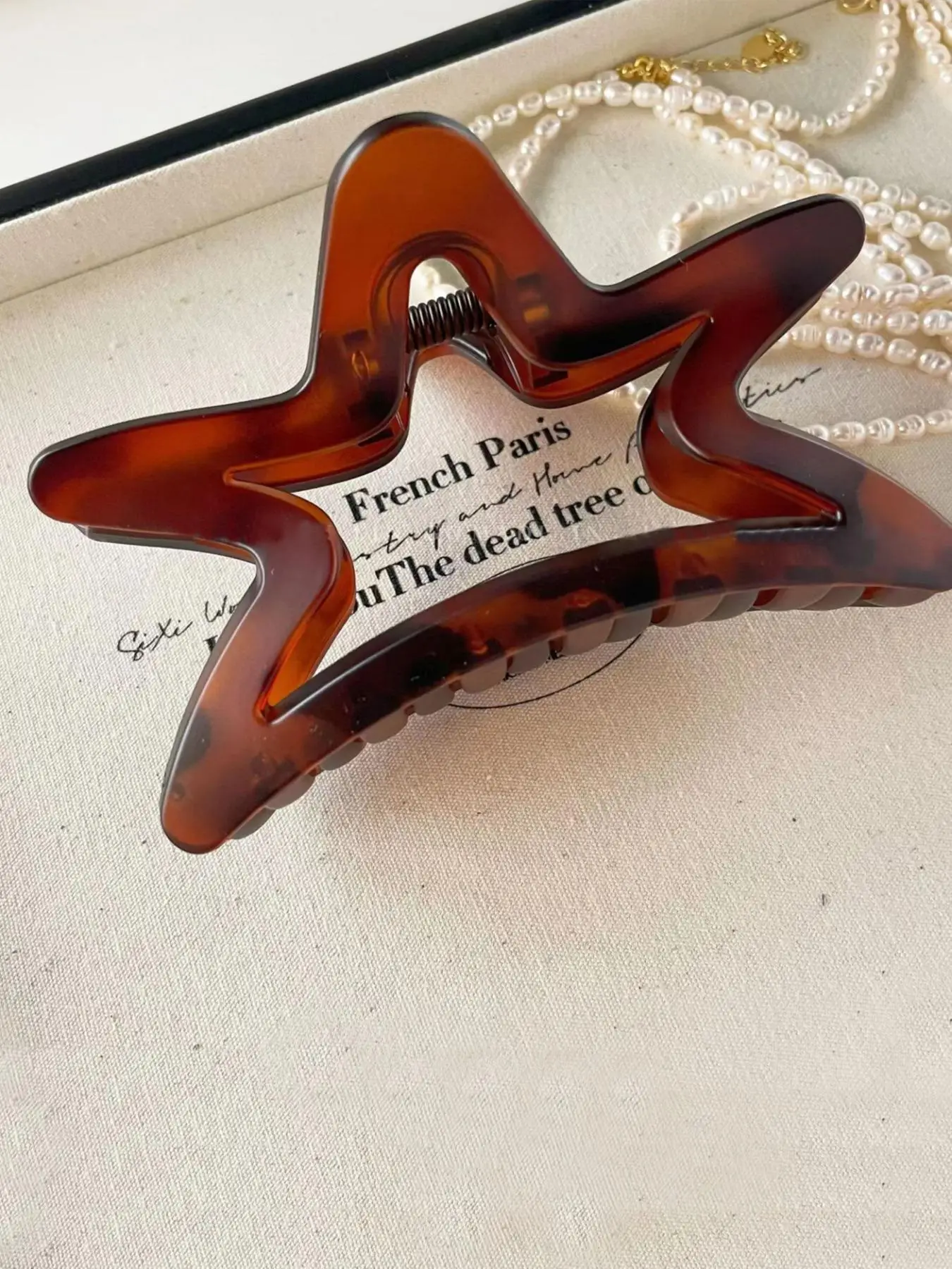 Hollow out Star Shaped Design Hair Claw, Simple Style Non-slip Hair Claw, Casual Versatile Hair Accessories for Women and Girls